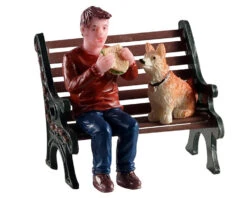 Lemax Village Collection Lunchbreak Buddy #02917