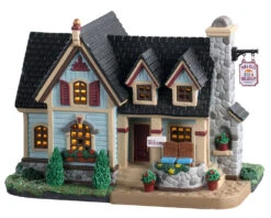 Lemax Village Collection Pam & Bill's Bed And Breakfast #05632