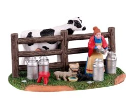 Lemax Village Collection Victorian Dairy Farmer Table Accent #13563