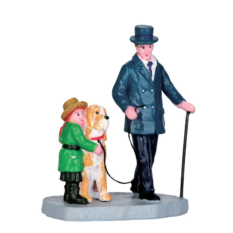 Lemax Village Collection One Last Hug #62447 3 Lemax Village Collection One Last Hug #62447