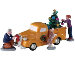 Lemax Village Collection Trimming The Truck, Set Of 4 #93444