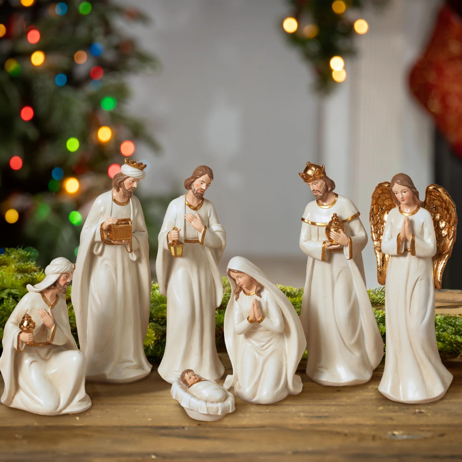 7 Piece Resin Traditional Religious Christmas Nativity Scene 4 7 Piece Resin Traditional Religious Christmas Nativity Scene - Image 2