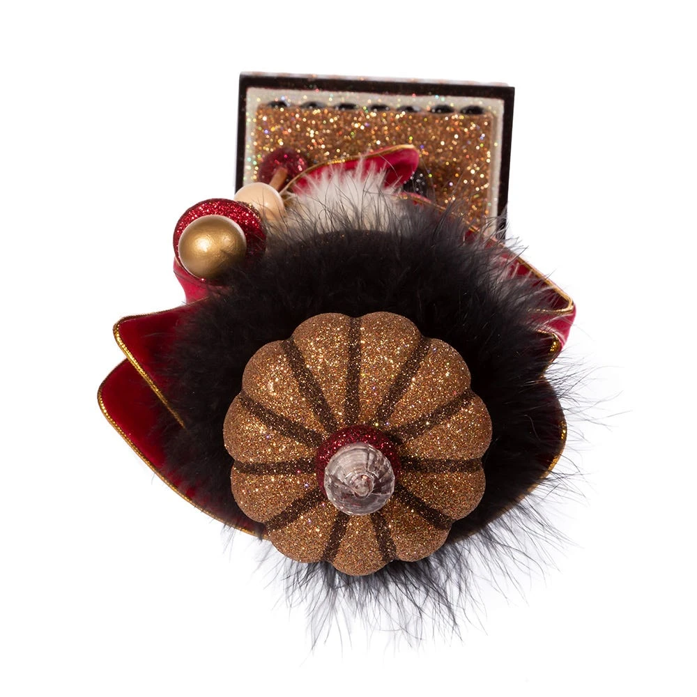 Kurt Adler 18-Inch Hollywood Burgundy King Nutcracker 8 Kurt Adler 18-Inch Hollywood Burgundy King Nutcracker - Image 6