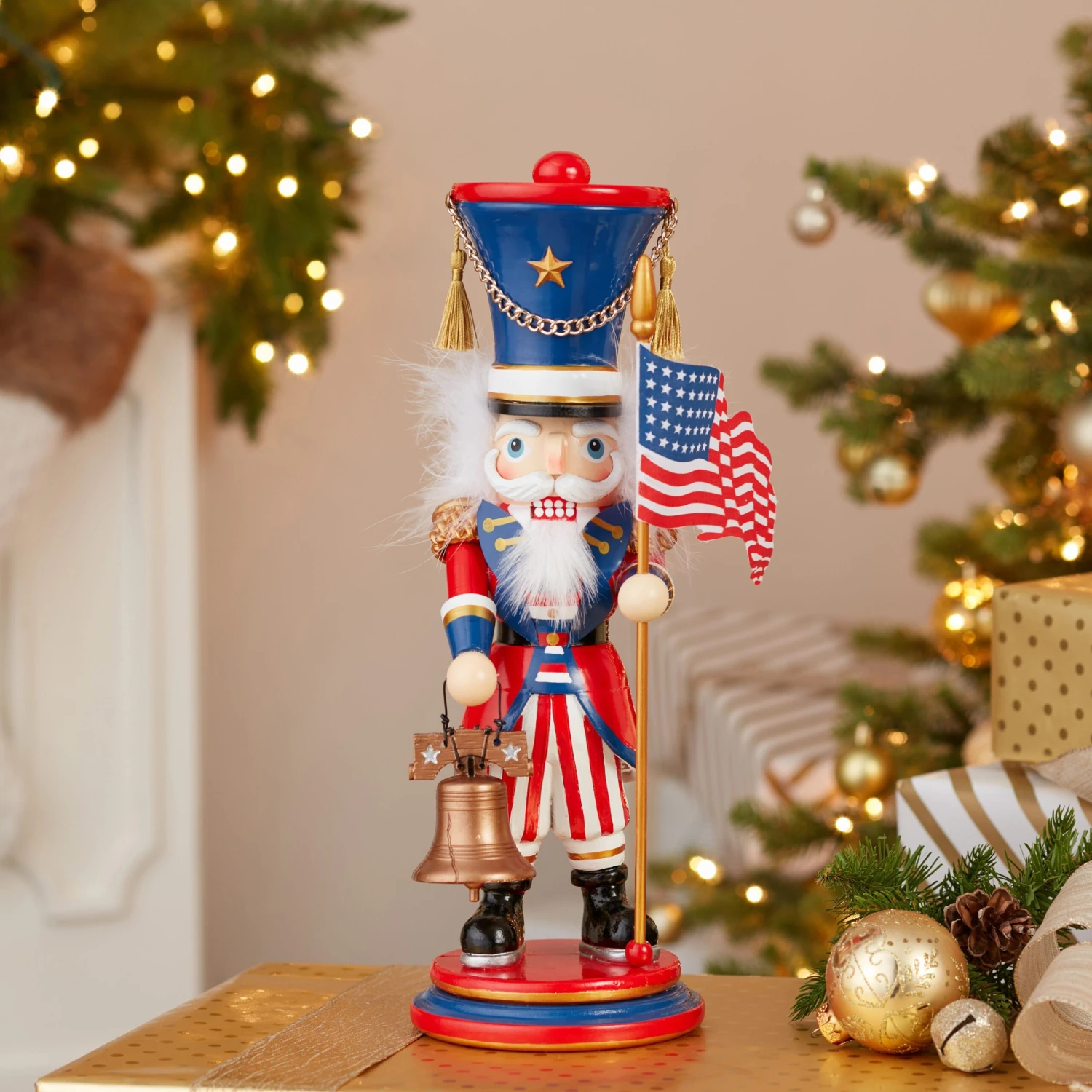 Kurt Adler 15-Inch Hollywood Americana Nutcracker 9 Kurt Adler 15-Inch Hollywood Americana Nutcracker - Image 7