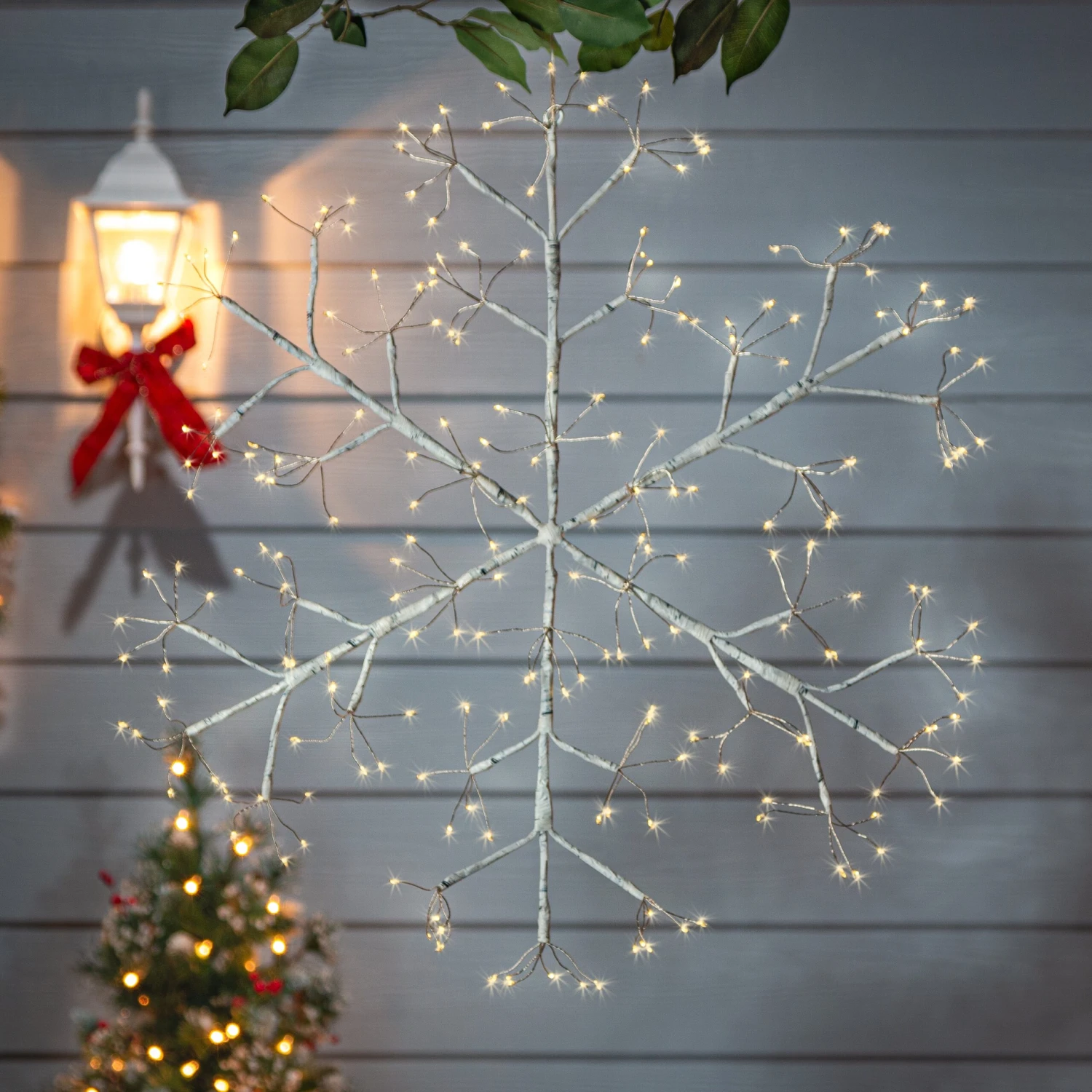 20 In Firecracker LED Snowflake, Outdoor Holiday Decor 4 20 In Firecracker LED Snowflake, Outdoor Holiday Decor - Image 2